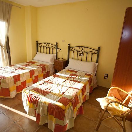Apartamentos Maribel Calaceite Quarto foto